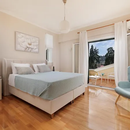 Luminous Corfu Контокали