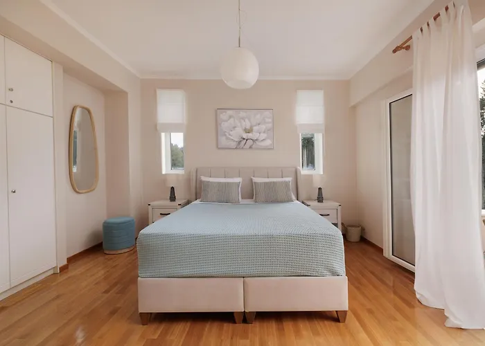 Luminous Corfu * Kondókali