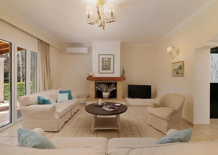 Luminous Corfu Villa Kondókali